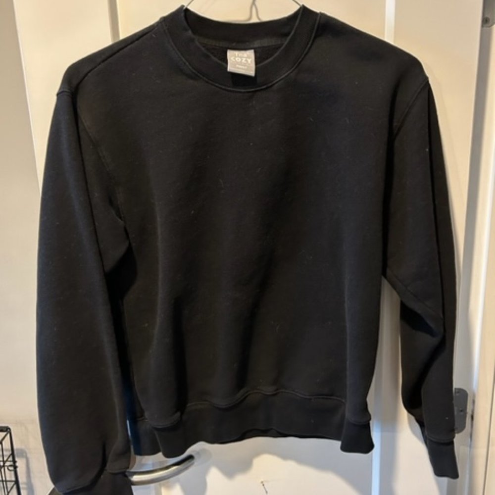 Aritzia TNA Sweatshirt, Black